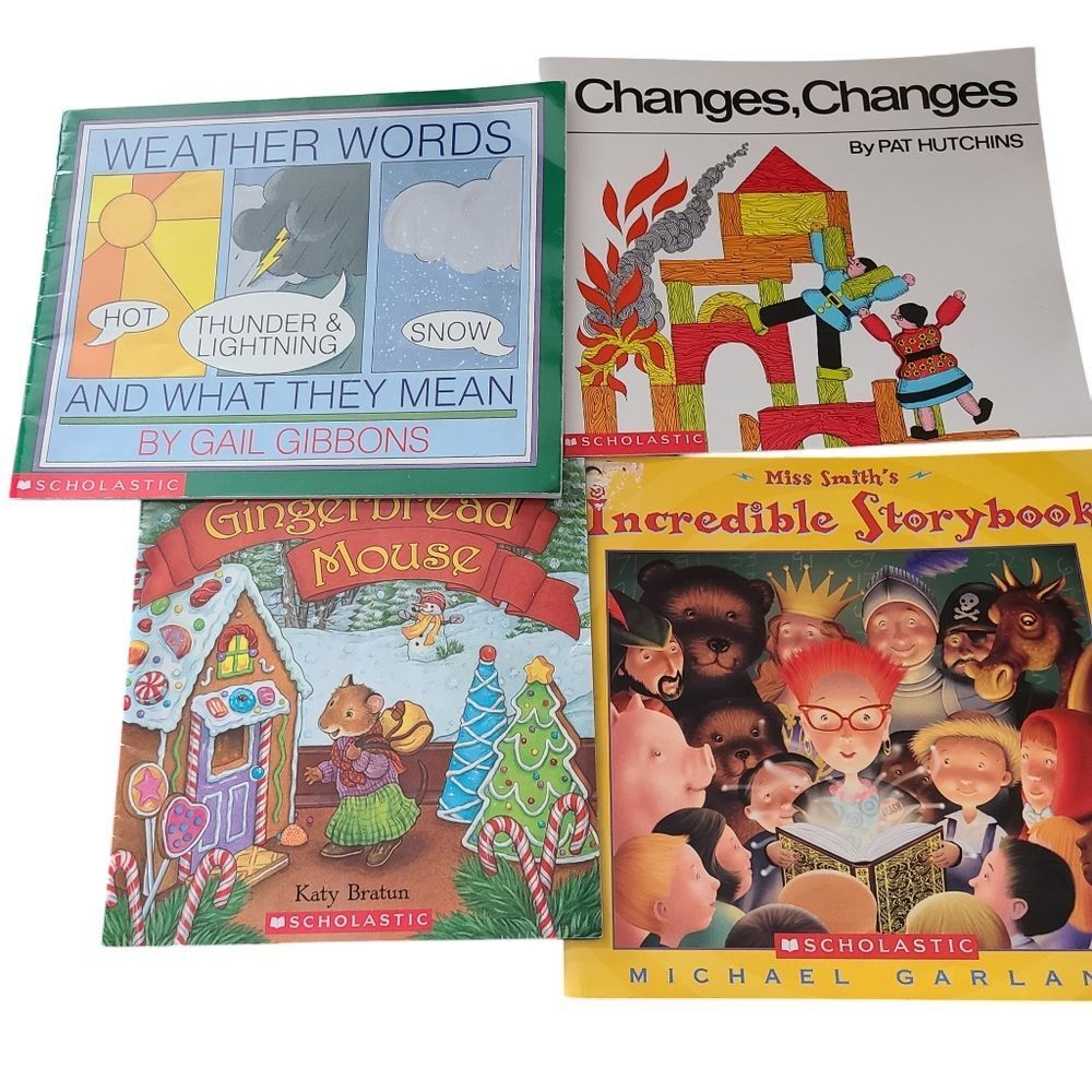Scholastic Children's Books Four‎ Softbound Colorful Reads
